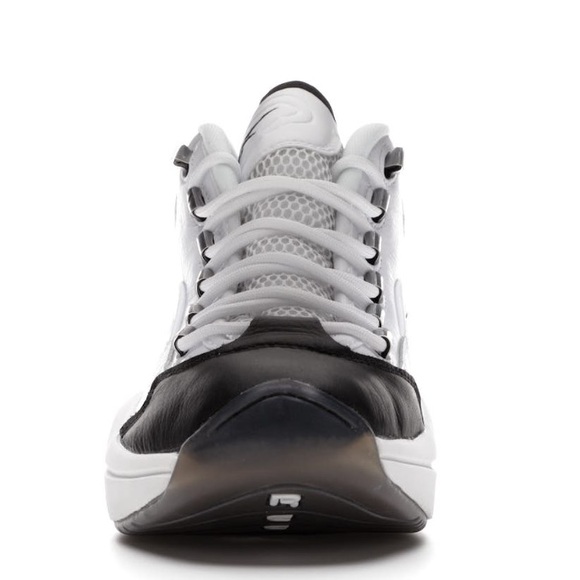 Rebook Question size 11 - Picture 2 of 5